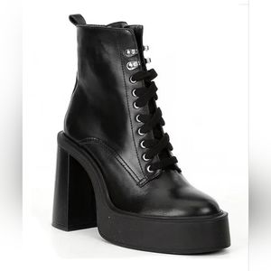 Gianni Bini Leather Lace Up Chunky Black Boots Suzie